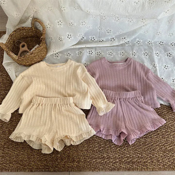 長袖セットアップ キッズセットアップ 2点セット 長袖Tシャツ ショートパンツ ラッフルフリル ライトパープル/ベージュ/2カラー