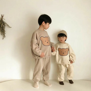 長袖セットアップ ベビーセットアップ 2点セット 長袖Tシャツ ロングパンツ ベアくまプリント 2カラー