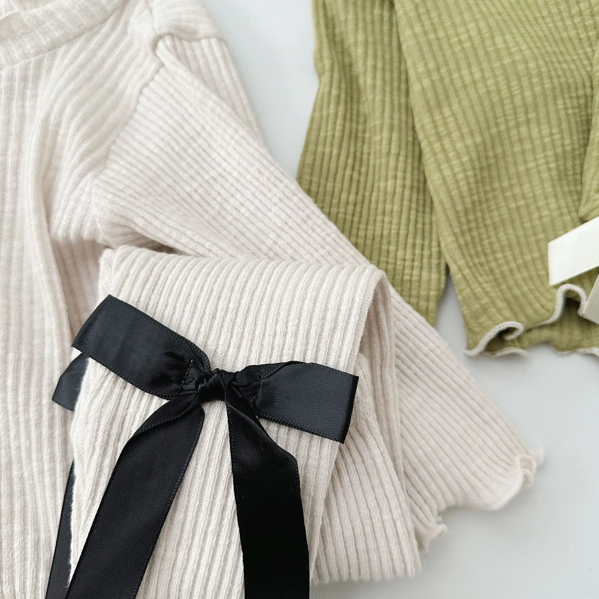 長袖セットアップ ベビーセットアップ 2点セット 長袖Tシャツ+リボンロングパンツ 2カラー【mh0006399】