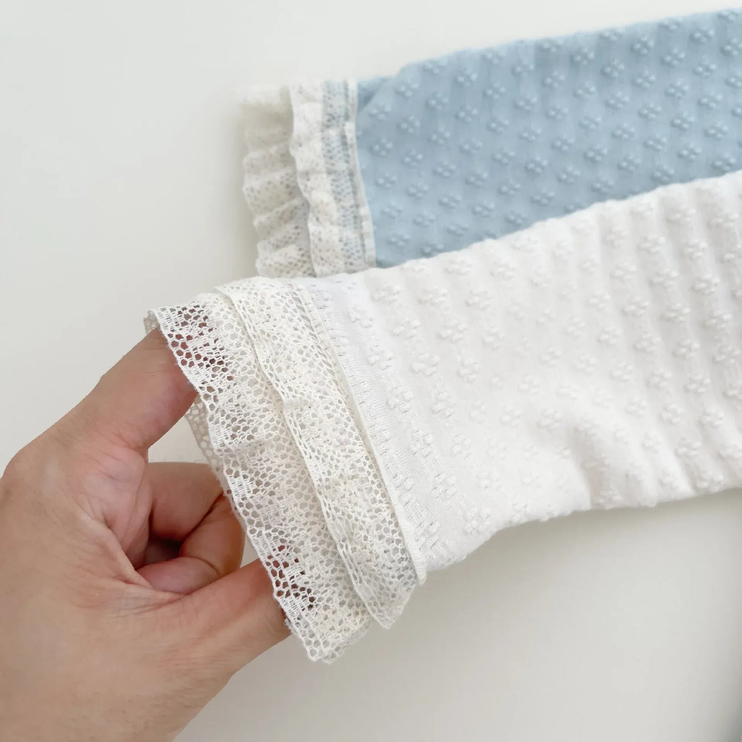 長袖セットアップ ベビーセットアップ 2点セット レースフリル長袖Tシャツ+裾レースフリルパンツ 2カラー【mh0006714】