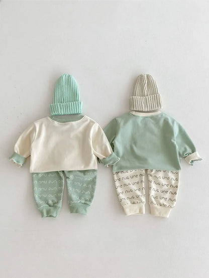 長袖セットアップ ベビーキッズセットアップ 2点セット アニマル柄長袖Tシャツ+レターロゴプリントロングパンツ 2カラー【mh0007099】