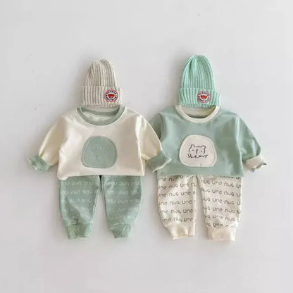 長袖セットアップ ベビーキッズセットアップ 2点セット アニマル柄長袖Tシャツ+レターロゴプリントロングパンツ 2カラー【mh0007099】