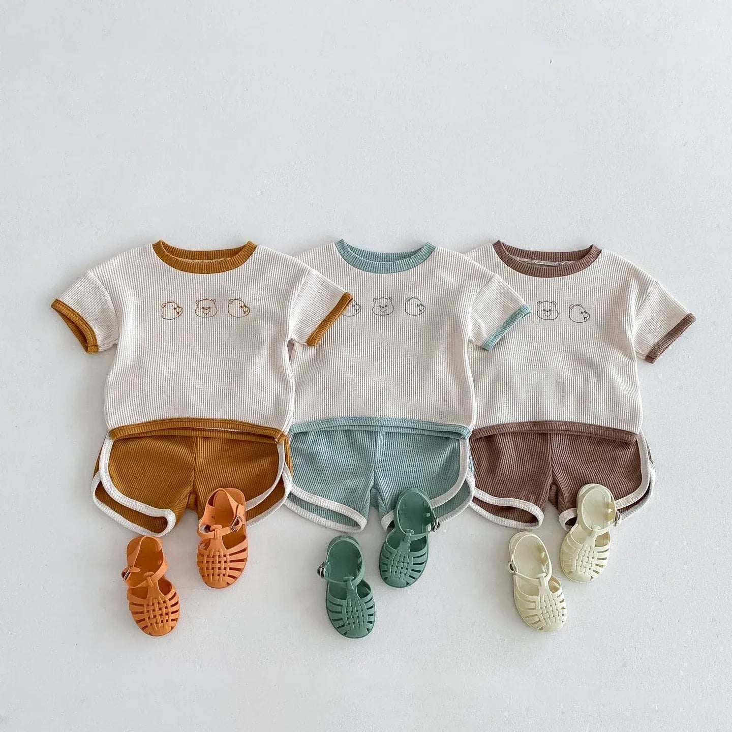 半袖セットアップ ベビーセットアップ 2点セット ワッフル 半袖Tシャツ+ショートパンツ ベアくまプリント 3カラー