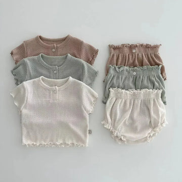 半袖セットアップ ベビーセットアップ 2点セット 半袖Tシャツ+フリルブルマパンツ 3カラー