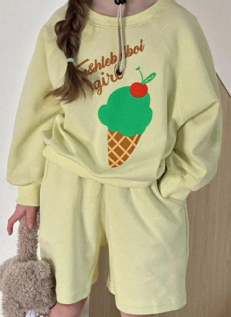 長袖セットアップ キッズセットアップ 2点セット 長袖Tシャツ ハーフパンツ プリント柄 3カラー