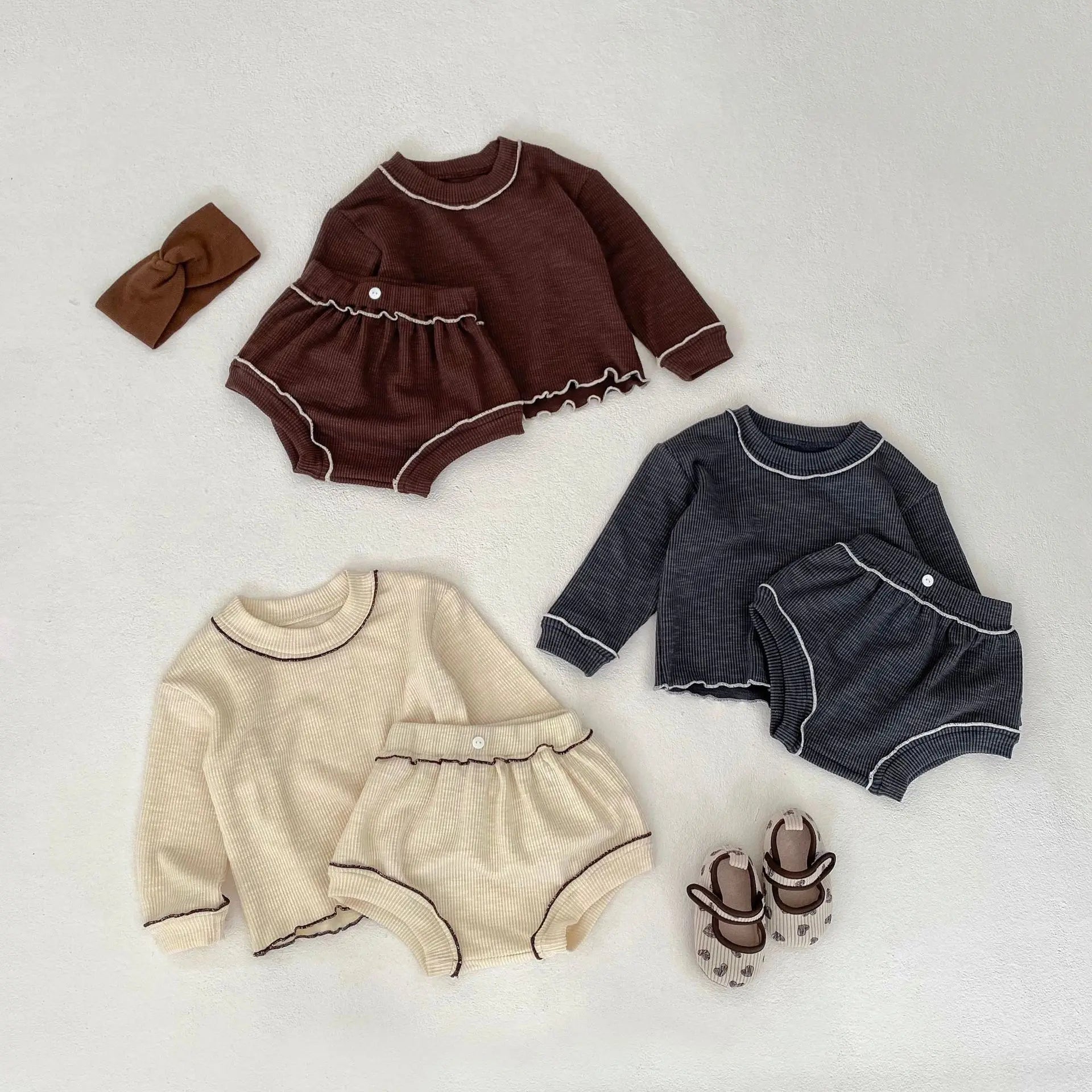長袖セットアップ ベビーセットアップ 2点セット 長袖Tシャツ ブルマパンツ シンプルベーシック 3カラー