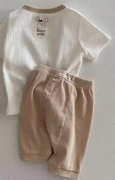 半袖セットアップ ベビーセットアップ 2点セット 半袖Tシャツ+ショートパンツ ラビット バニーロゴワンポイント 3カラー【mh0004845】