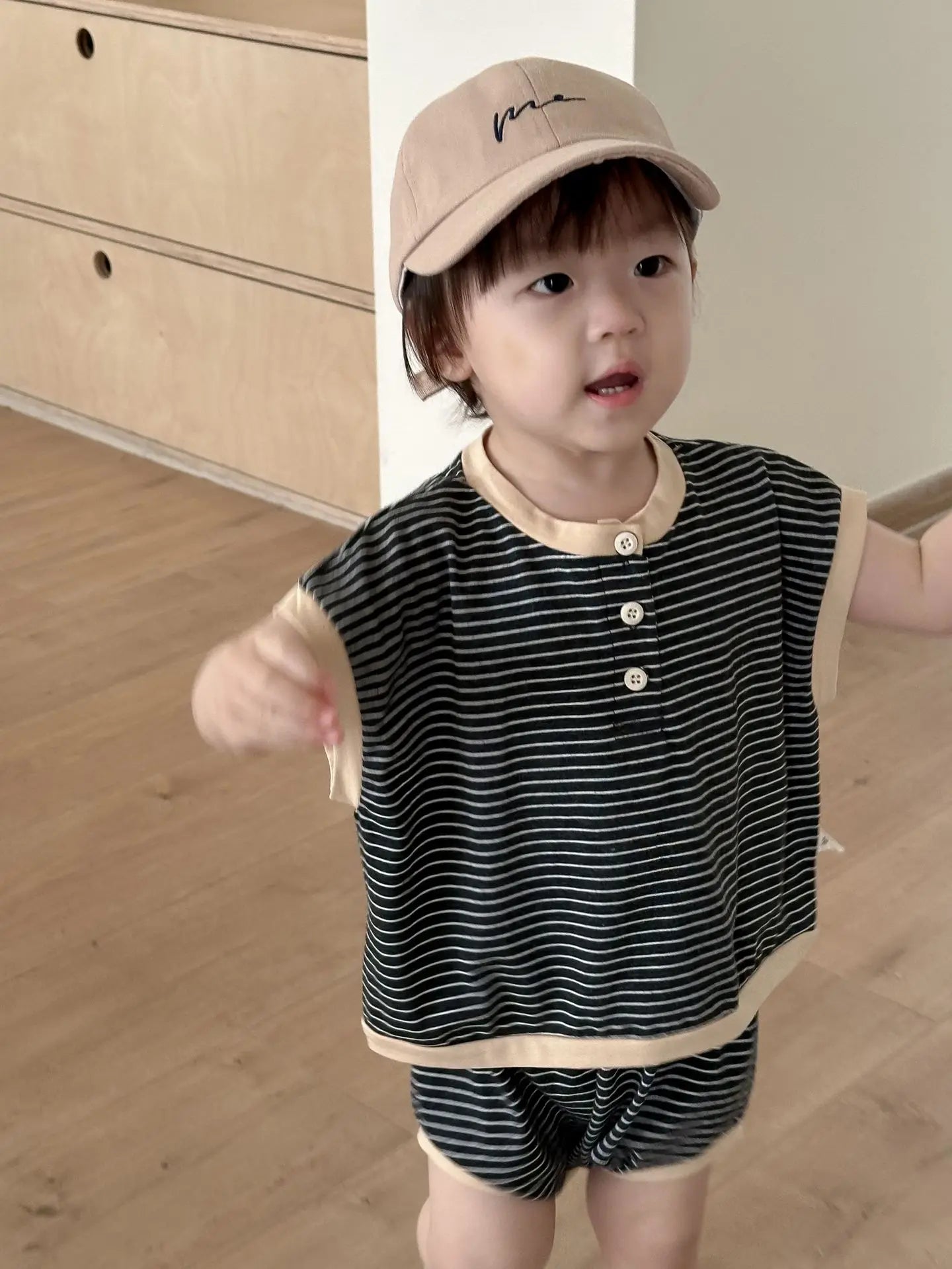 半袖セットアップ ベビーキッズセットアップ 2点セット 半袖Tシャツ+ショートパンツ ボーダー【mh0005605】