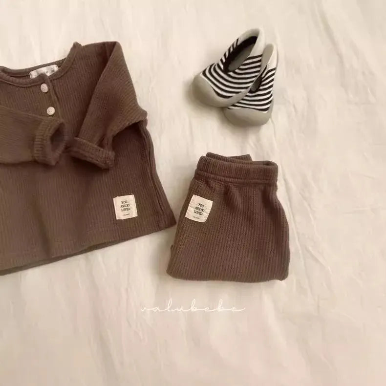 長袖パジャマ ベビーセットアップ 2点セット シンプルパジャマセット 長袖Tシャツ+ロングパンツ【mh0008118】