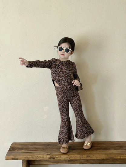長袖セットアップ キッズセットアップ 2点セット レオパードヒョウ柄プリント長袖Tシャツ+フレアロングパンツ【mh0008592】