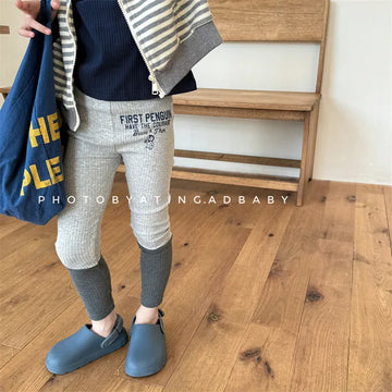 レギンスパンツ キッズパンツ ペンギンレターロゴプリントパッチワークリブレギンスパンツ 3カラー