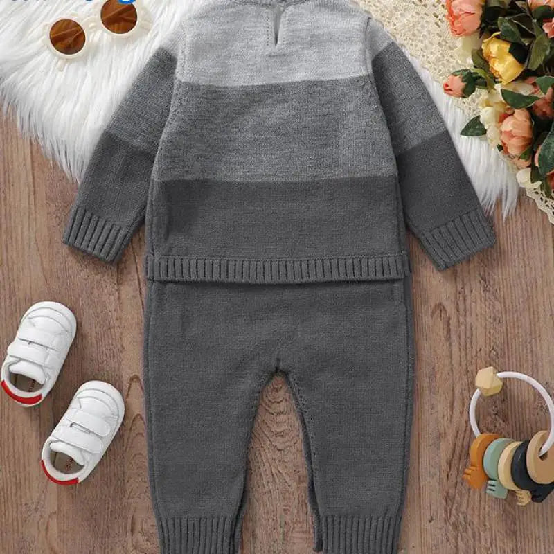 長袖ロンパース ベビーロンパース ベアくまワッペンボーダーニットドッキングジャンプスーツ 3カラー