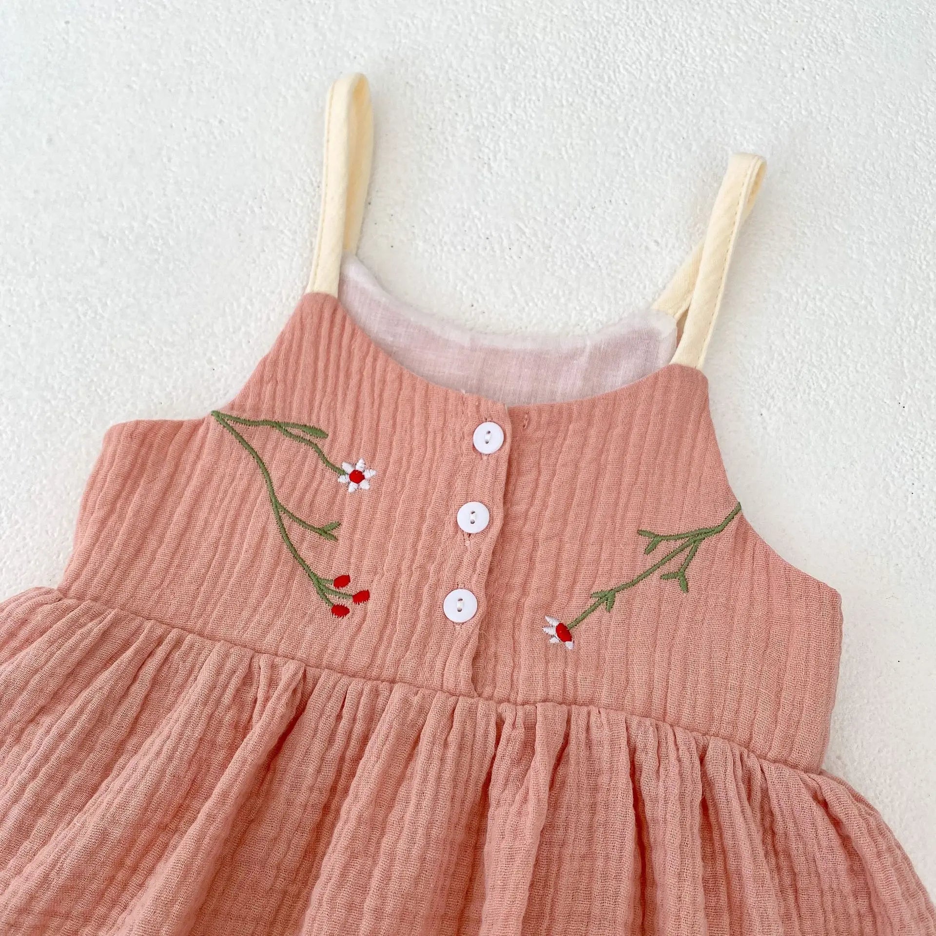 ノースリーブロンパース ベビーロンパース キャミソールスカートボディスーツ フラワー花柄刺繍 3カラー