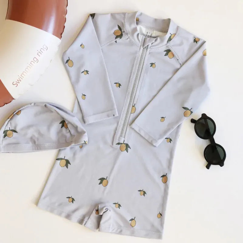 ベビー用水着 キッズ水着 ボーイズ 長袖ジップアップつなぎ ワンピース+帽子セット アニマルサファリ/レモンプリント スイムウェア 3カラー【mh0005983】