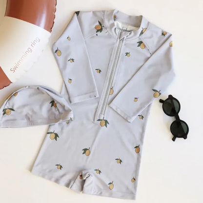 ベビー用水着 キッズ水着 ボーイズ 長袖ジップアップつなぎ ワンピース+帽子セット アニマルサファリ/レモンプリント スイムウェア 3カラー【mh0005983】
