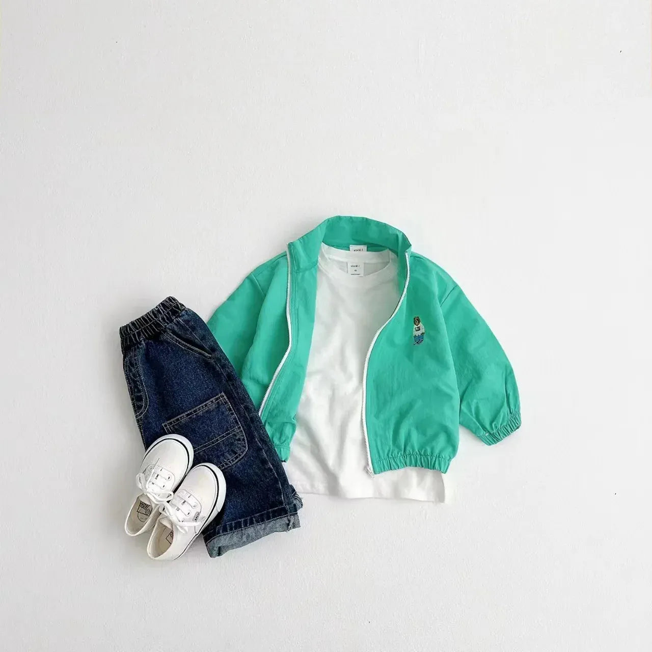 ショートコート・ジャケット・ジャンパー ベビーアウター ウィンドブレーカー ジャンパー ジッパージャケット ベアくまワンポイント 日除け クーラー対策 4カラー