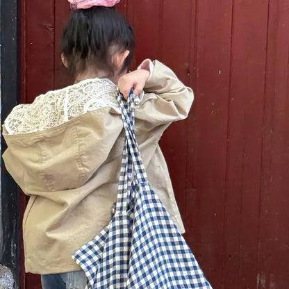 ショートコート・ジャケット・ジャンパー レースフリル付きフードジャケット ゆったりAラインアウター【mh0011057】