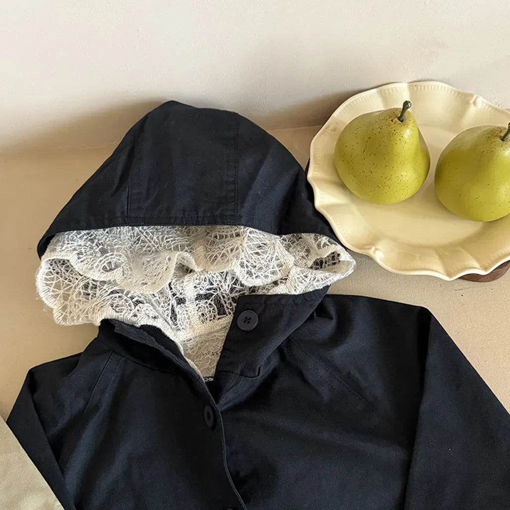 ショートコート・ジャケット・ジャンパー レースフリル付きフードジャケット ゆったりAラインアウター【mh0011057】