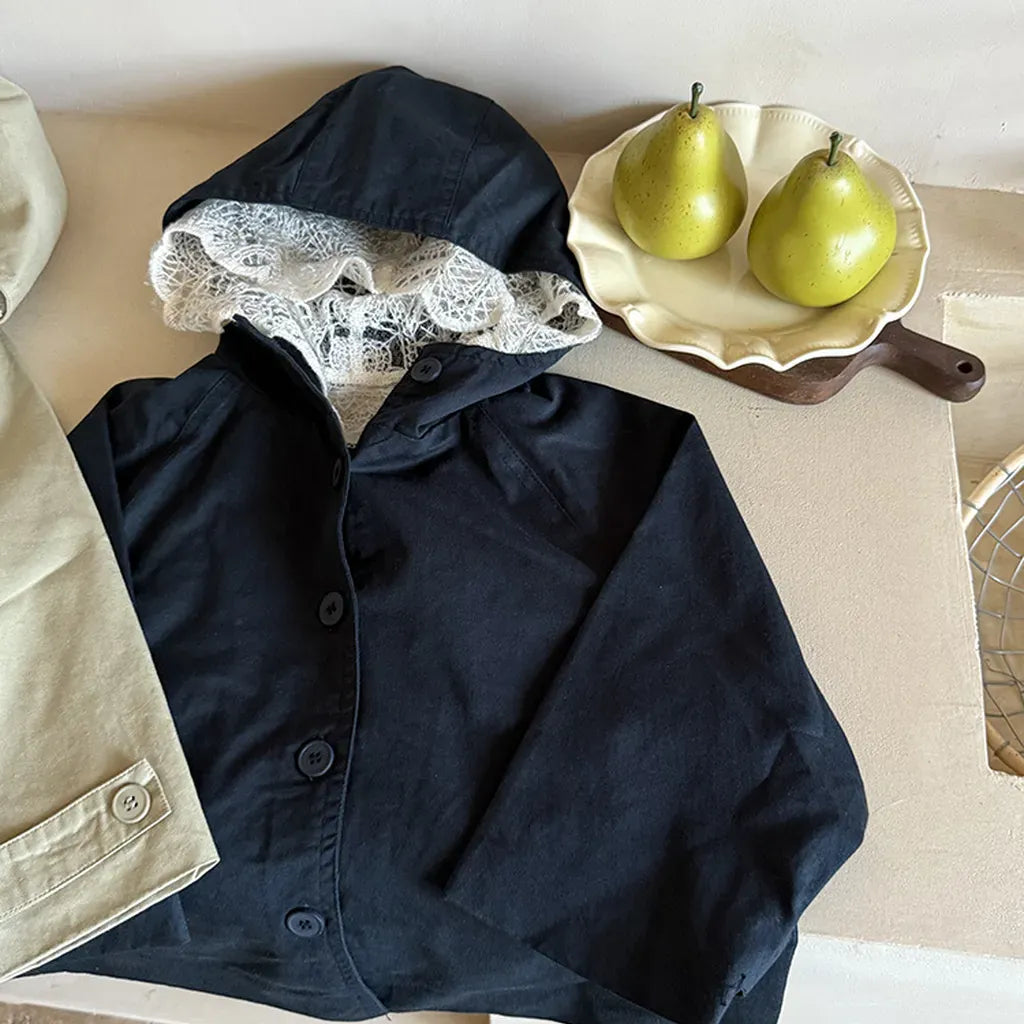 ショートコート・ジャケット・ジャンパー レースフリル付きフードジャケット ゆったりAラインアウター【mh0011057】