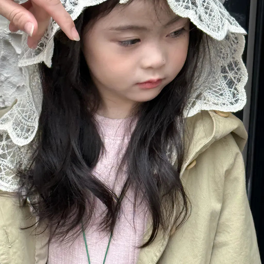 ショートコート・ジャケット・ジャンパー レースフリル付きフードジャケット ゆったりAラインアウター【mh0011057】