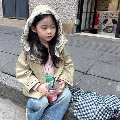 ショートコート・ジャケット・ジャンパー レースフリル付きフードジャケット ゆったりAラインアウター【mh0011057】