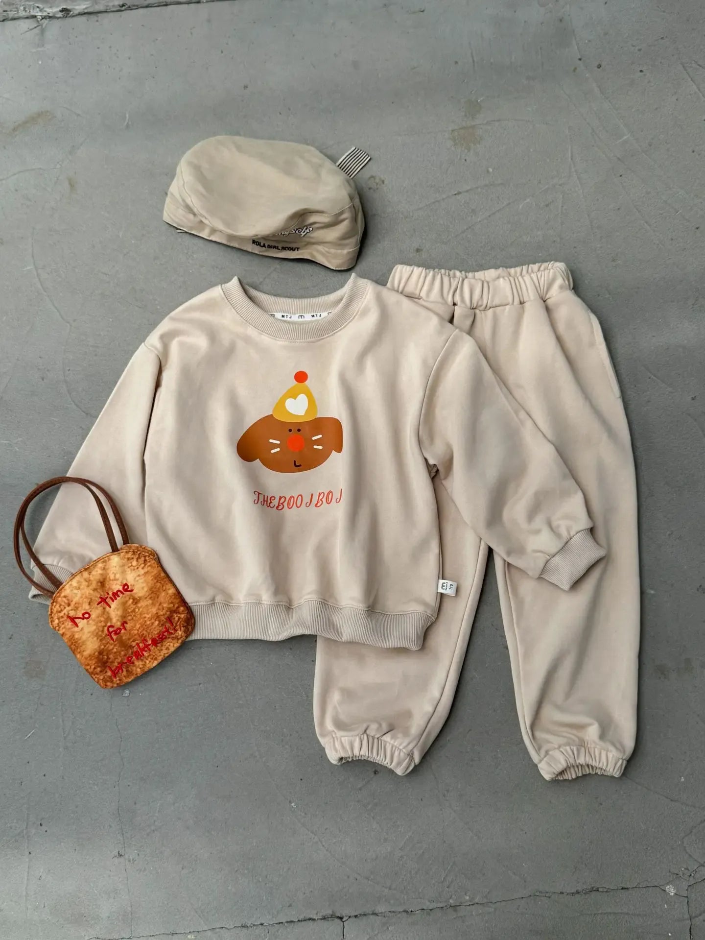 長袖セットアップ apricot / 24M  90CM キッズセットアップ 2点セット 長袖プリントスウェットシャツ+スウェットパンツ アニマルプリント3カラー