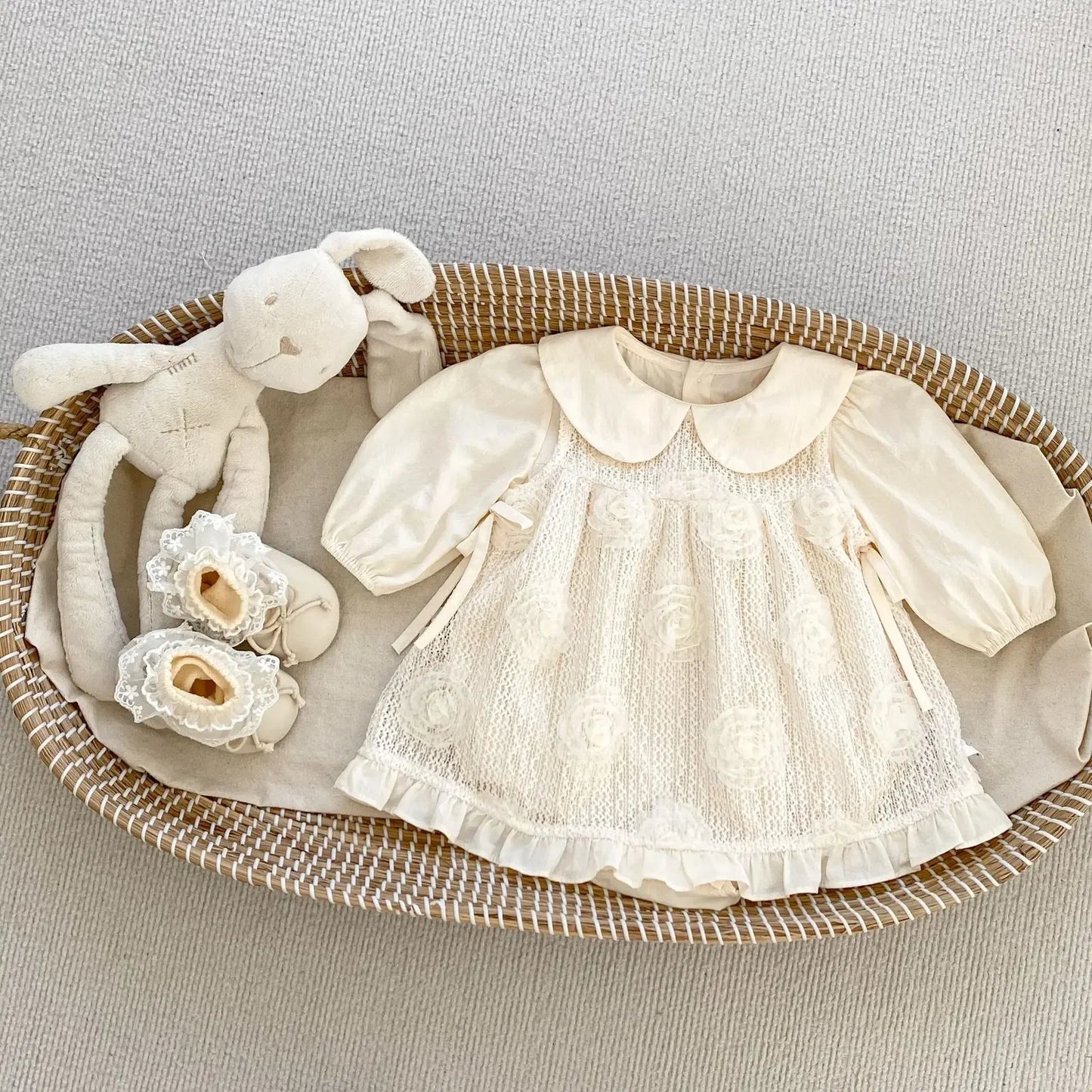 ロンパースセットアップ Apricot / 66cm ベビーセットアップ 2点セット 丸襟長袖ロンパース+ローズレースエプロンノースリーブベストドレスワンピース 2カラー【mh0007427】