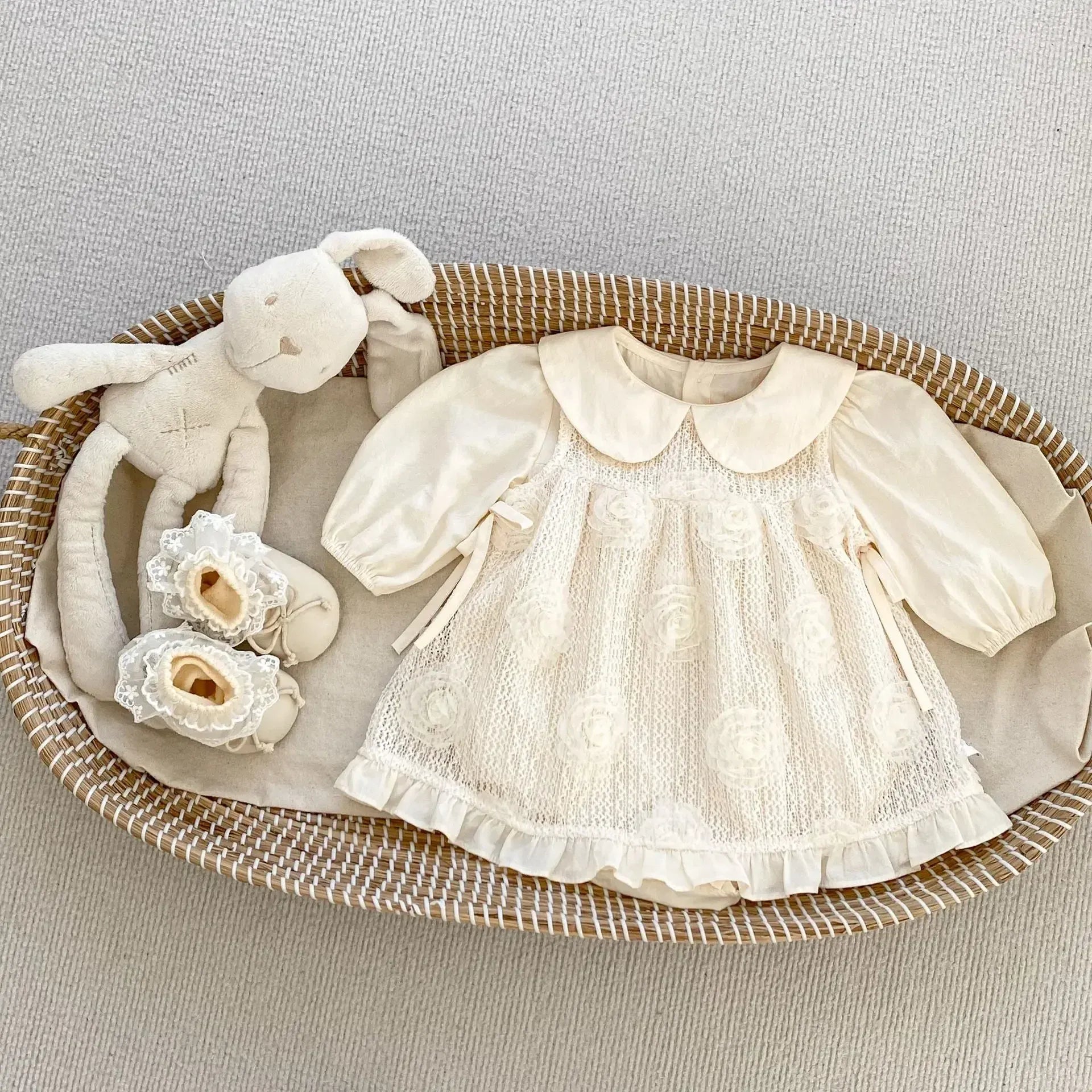 ロンパースセットアップ Apricot / 66cm ベビーセットアップ 2点セット 丸襟長袖ロンパース+ローズレースエプロンノースリーブベストドレスワンピース 2カラー【mh0007427】