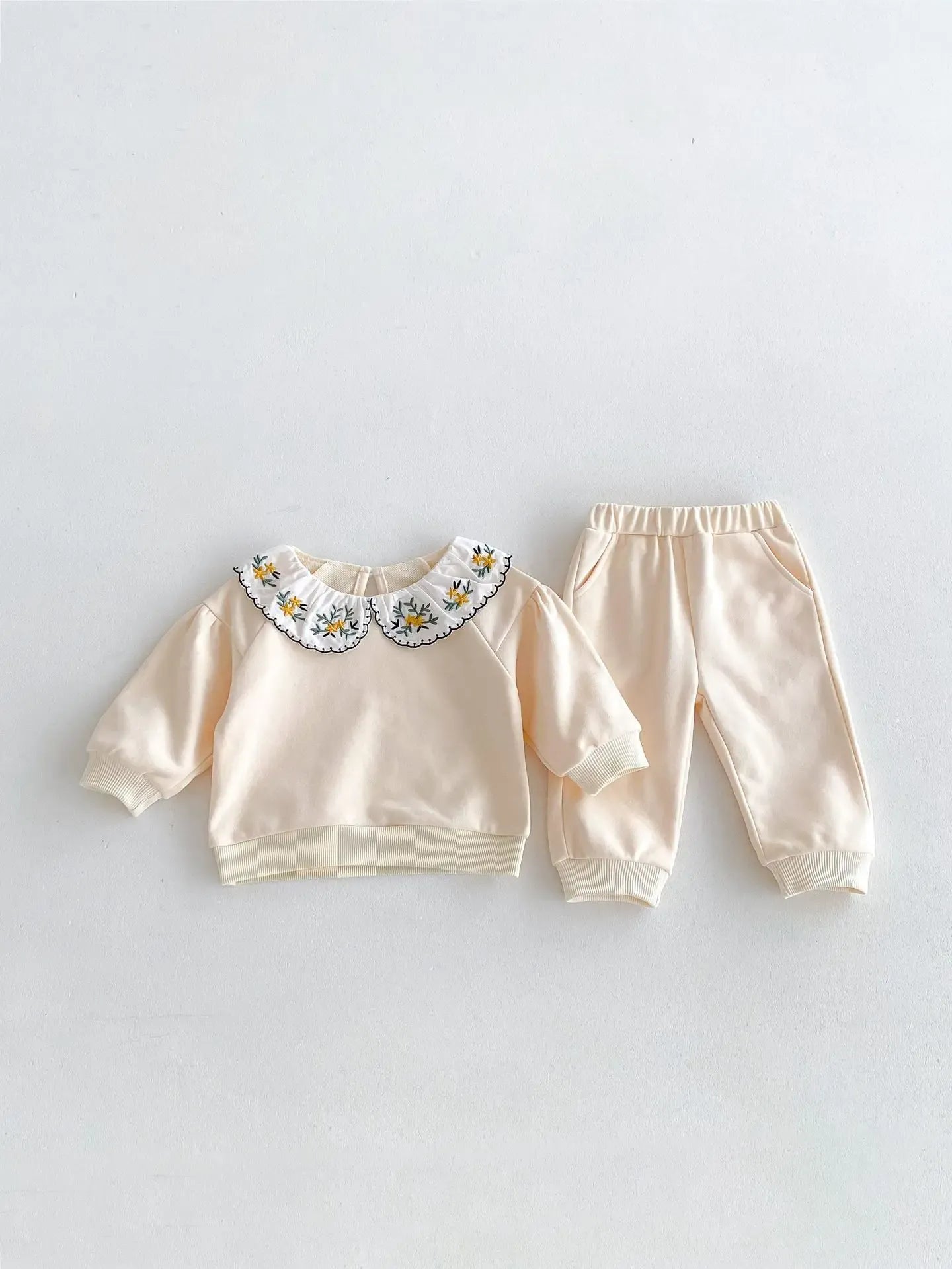 長袖セットアップ Apricot / 73cm 6-9M ベビーキッズセットアップ 2点セット フラワー刺繍襟長袖スウェットシャツ+ロングスウェットパンツ 2カラー【mh0007178】