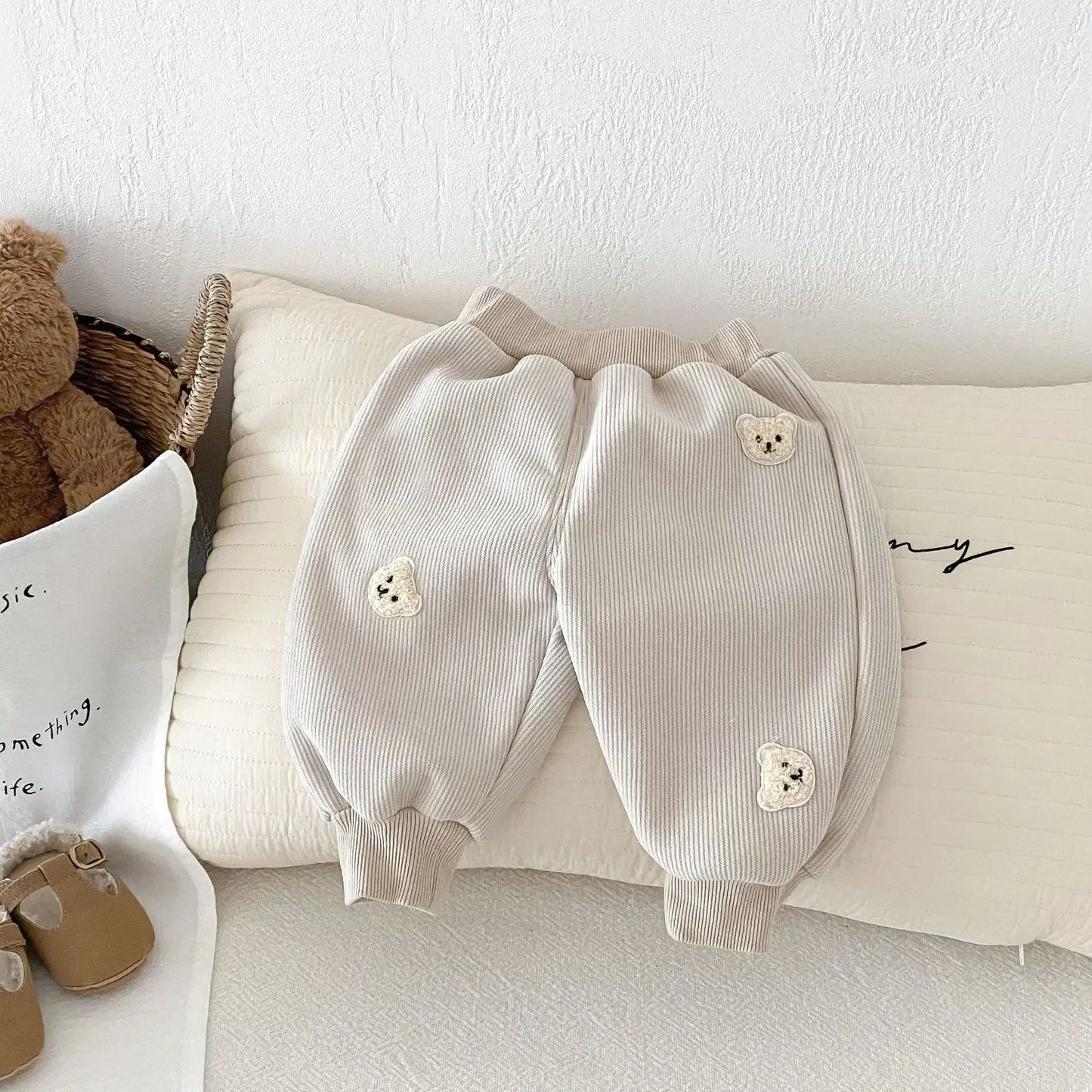 ロングパンツ・スウェットパンツ Apricot / 73cm 6-9M ベビーキッズパンツ くまベアワッペン裏フリースコーデュロイロングパンツ 2カラー【mh0007469】