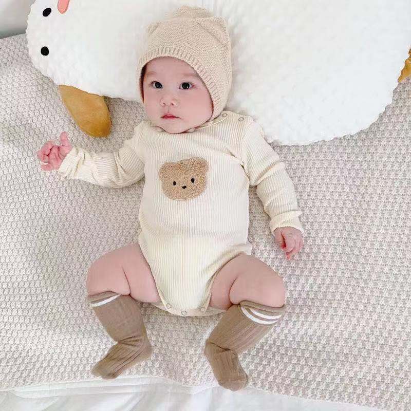 長袖ロンパース beige / 66cm ベビー服 長袖 ロンパース くま ベア ワッペン 無地 ベージュ 男の子 女の子