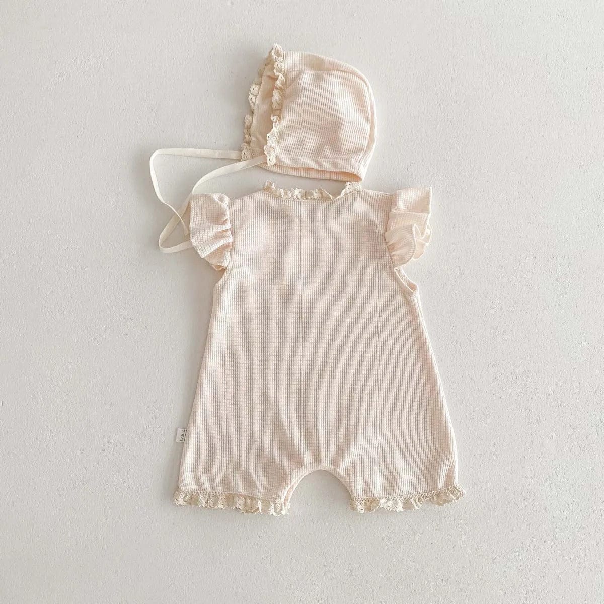 半袖ロンパース beige / 66cm ☺︎ ベビー フリル スタンドカラー ショート フリルスリーブ ロンパース ボンネット セット ホワイト ベージュ ガールズ