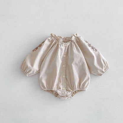 長袖ロンパース Beige / 66cm / 取り寄せ（7〜35日） ベビーロンパース コーデュロイ 長袖ボディスーツ スタンドフリルカラー フラワー花柄刺繍 ベージュ/ブラウン/2カラー