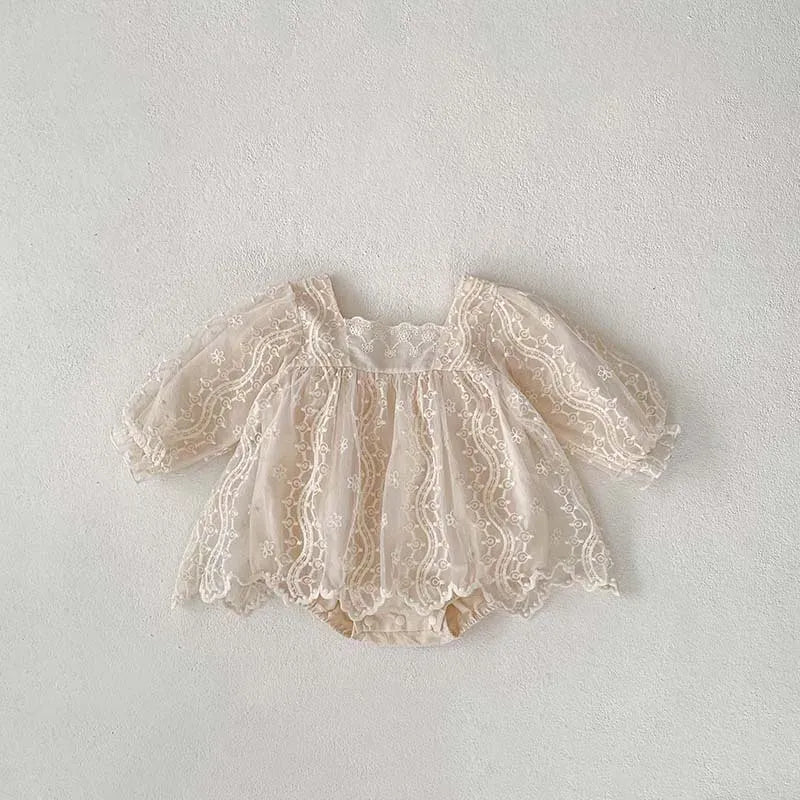 長袖ロンパース Beige / 6M 66cm ベビーロンパース レース 長袖スカートボディスーツ ベビードレス お出かけ ベージュ