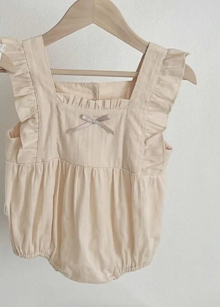 ノースリーブロンパース Beige / 6M  66CM ベビーロンパース フリル ノースリーブ リボンボディスーツ 2カラー【mh0006297】