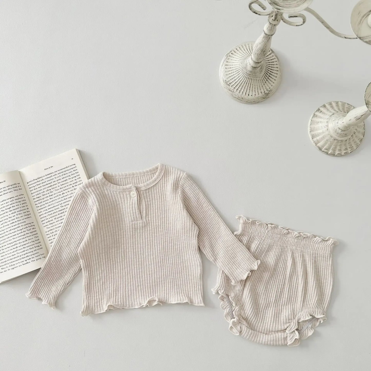 長袖セットアップ beige / 6M  66cm ベビーセットアップ 2点セット 長袖フリルTシャツ+ブルマパンツ 2カラー
