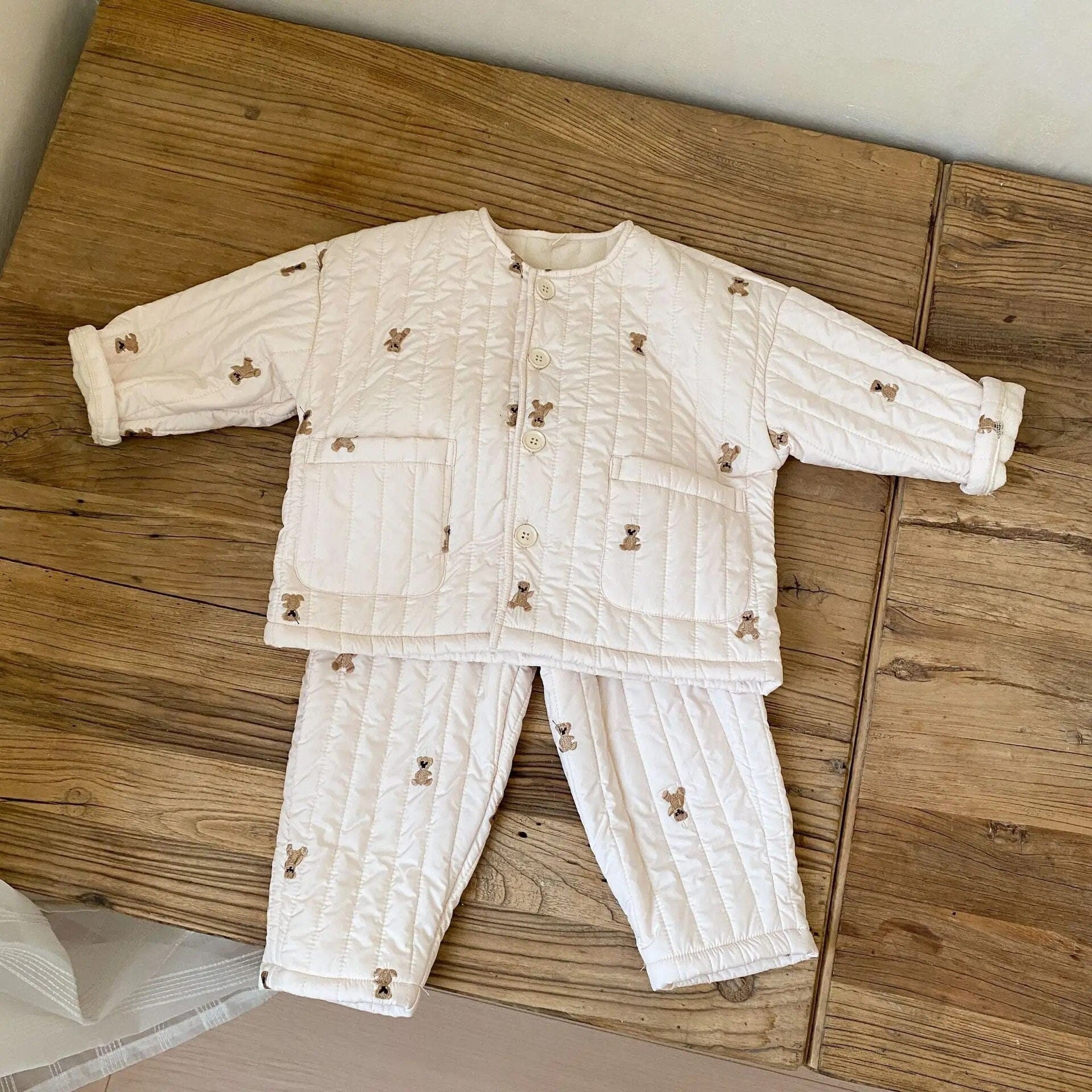 長袖パジャマ Beige / 80cm キッズ くま ベア 刺繍 キルティング パジャマ セット