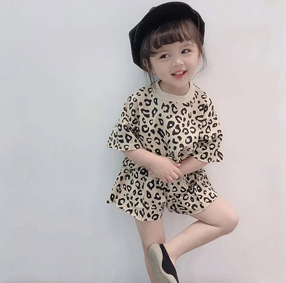 半袖セットアップ Beige / 80cm キッズセットアップ 2点セット レオパードプリント 半袖Tシャツ+キュロットパンツ 4カラー【mh0006108】