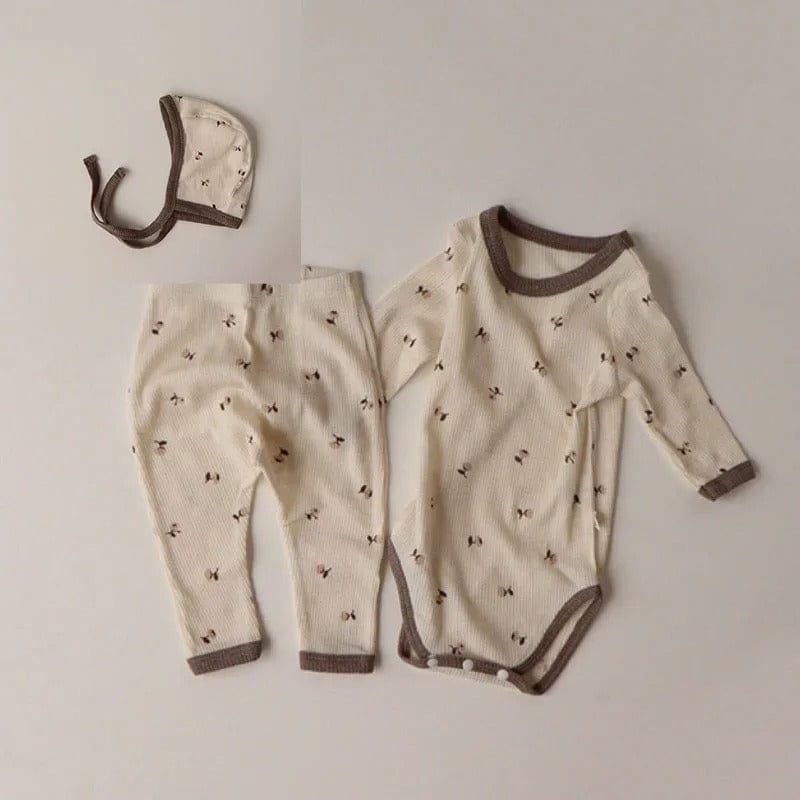 ロンパースセットアップ Beige Bodysuit Set / 6M 66cm ベビー フラワー セットアップ ロンパース トップス パンツ 帽子 ヘアバンド【mh0000403】