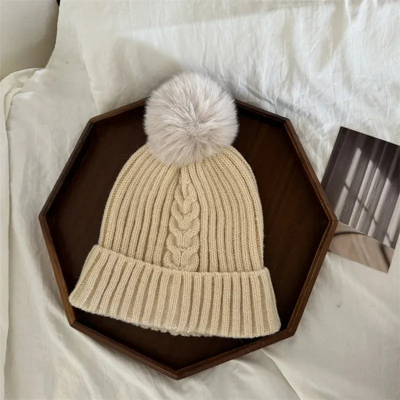 ベビー用帽子 Beige hat / One Size キッズ帽子/マフラー ポンポン付きニットキャップ/ポンポン付きネックウォーマーマフラー【mh0008192】