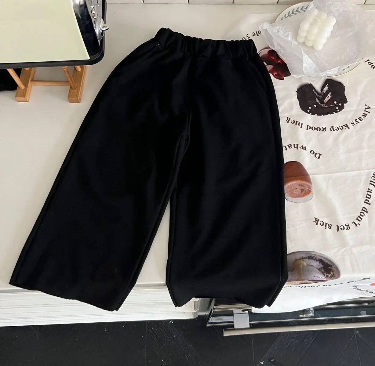 ロングパンツ・スウェットパンツ black / 24M 90cm キッズパンツ 薄手 スウェットパンツ ルーズロングパンツ ジョガーパンツ 2カラー