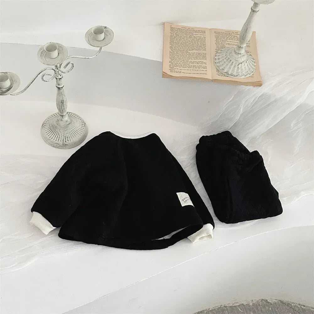 長袖セットアップ Black / 6M  66CM ベビーセットアップ 2点セット シンプルキルティングプルオーバー+キルトロングパンツ【mh0007810】