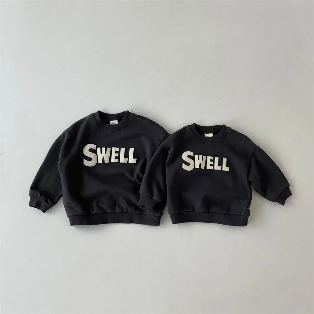 トレーナー・フーディ black / 9M  73cm ベビーキッズ スウェットトレーナー レターロゴ刺繍 2カラー