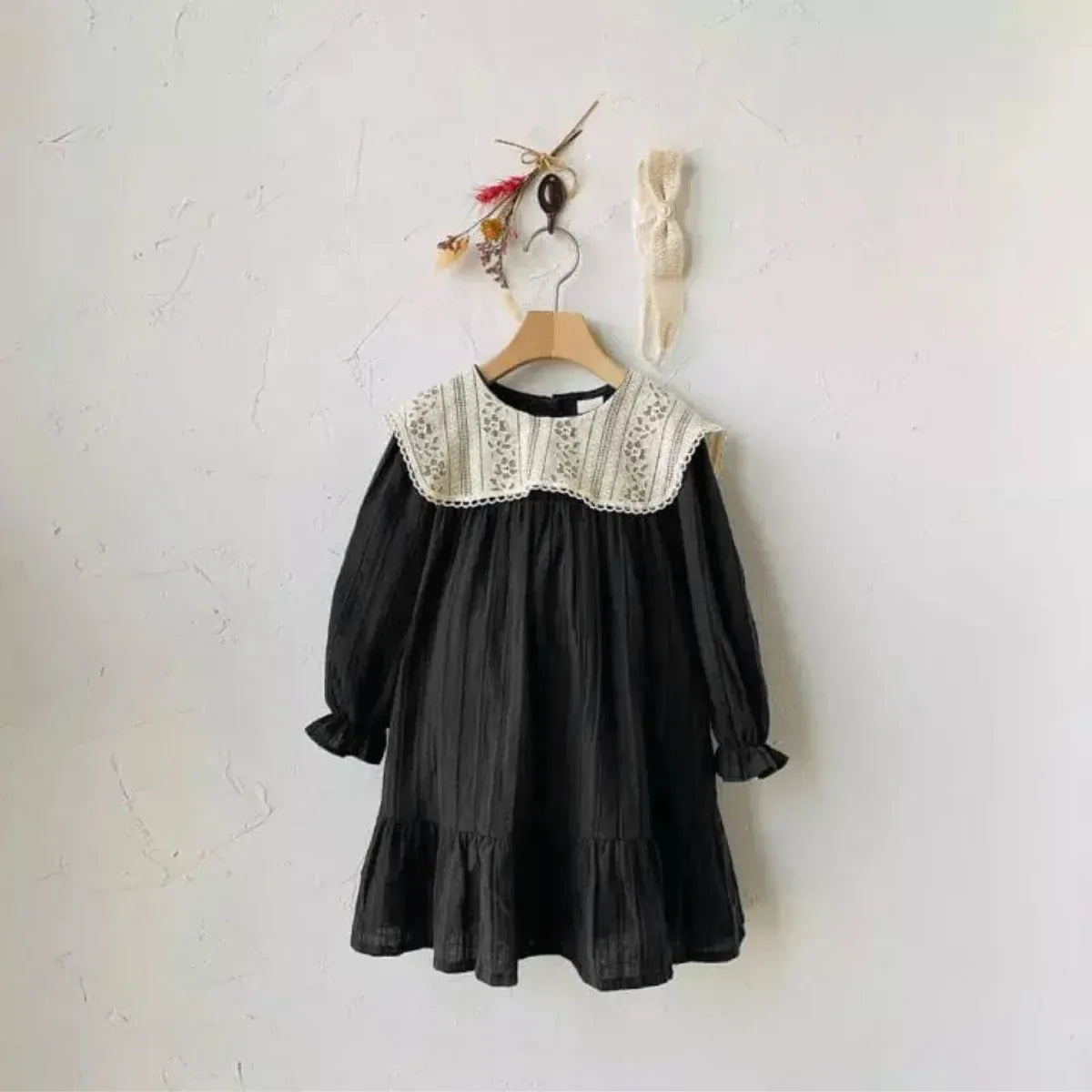 長袖ロンパース black dress / 66cm 0-6m / 取り寄せ（7〜21日） ベビーロンパース ワンピース 長袖 レースラペル お出かけ ピンク/ブラック/2カラー