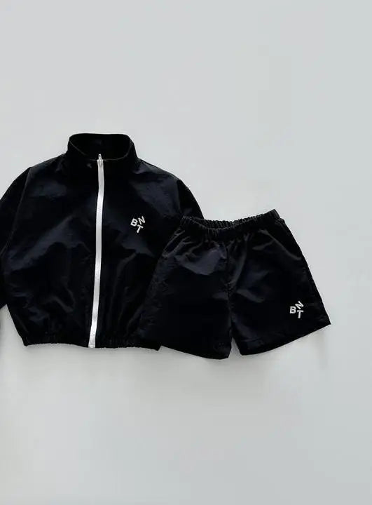 長袖セットアップ black set / 12M  80cm キッズセットアップ 2点セット ジッパージャケット+ショートパンツ ウィンドブレーカー 日除け ワンポイント刺繍 2カラー