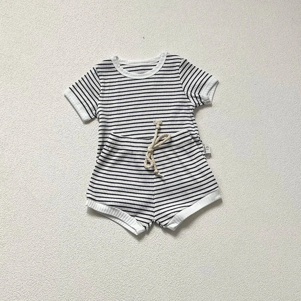 半袖セットアップ black stripe / 73cm ベビーセットアップ 2点セット 半袖Tシャツ+ショートパンツ シンプルベーシック 無地/ボーダー 5カラー