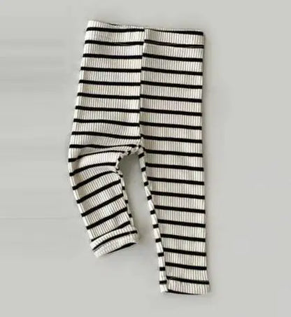 レギンスパンツ black white striped / 6M  66CM ベビーパンツ レギンスパンツ ボーダー 無地 シンプルベーシック【mh0004786】