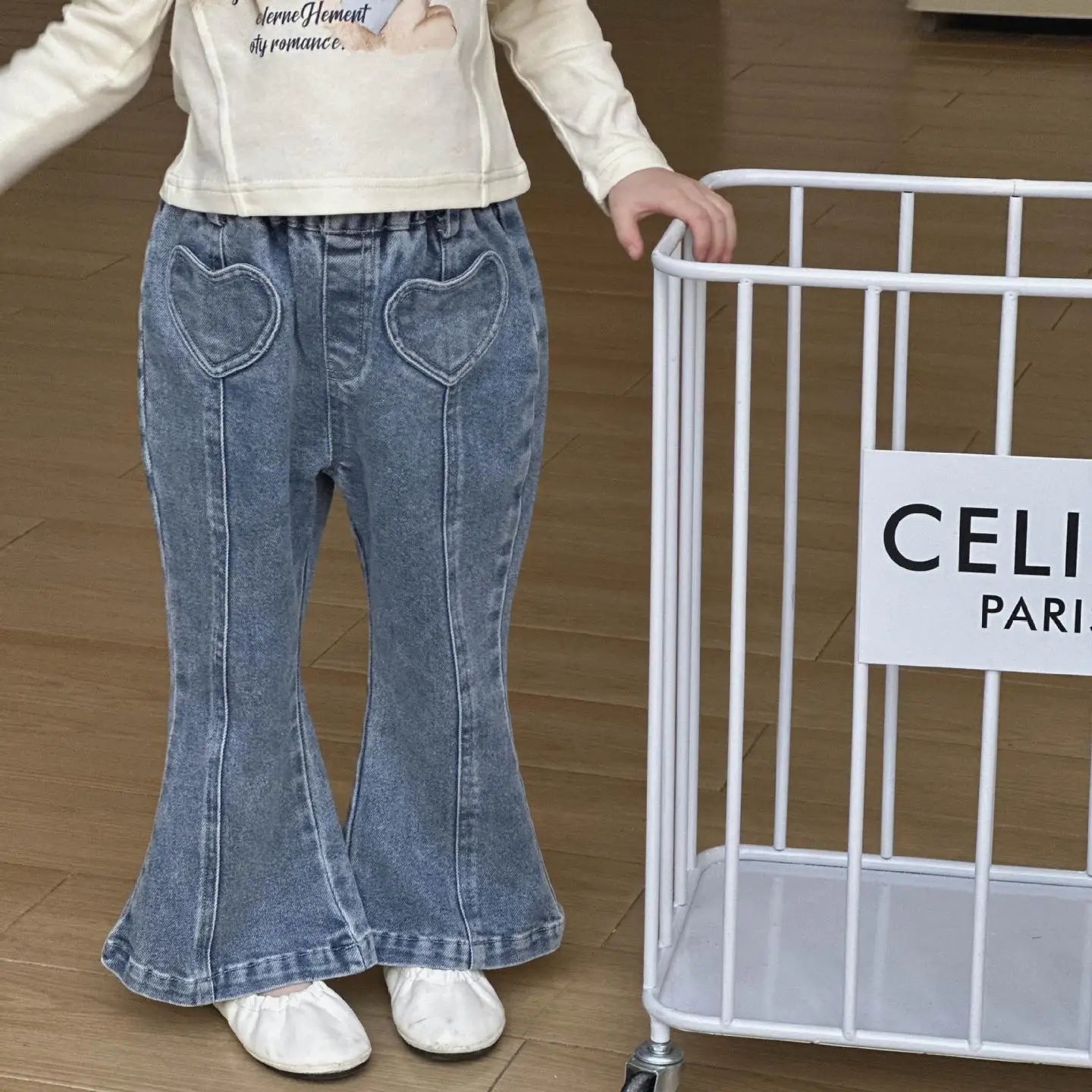 デニムパンツ blue / 2T  90cm キッズパンツ デニムフレアパンツ ハートポケット ジーンズ ジーパン