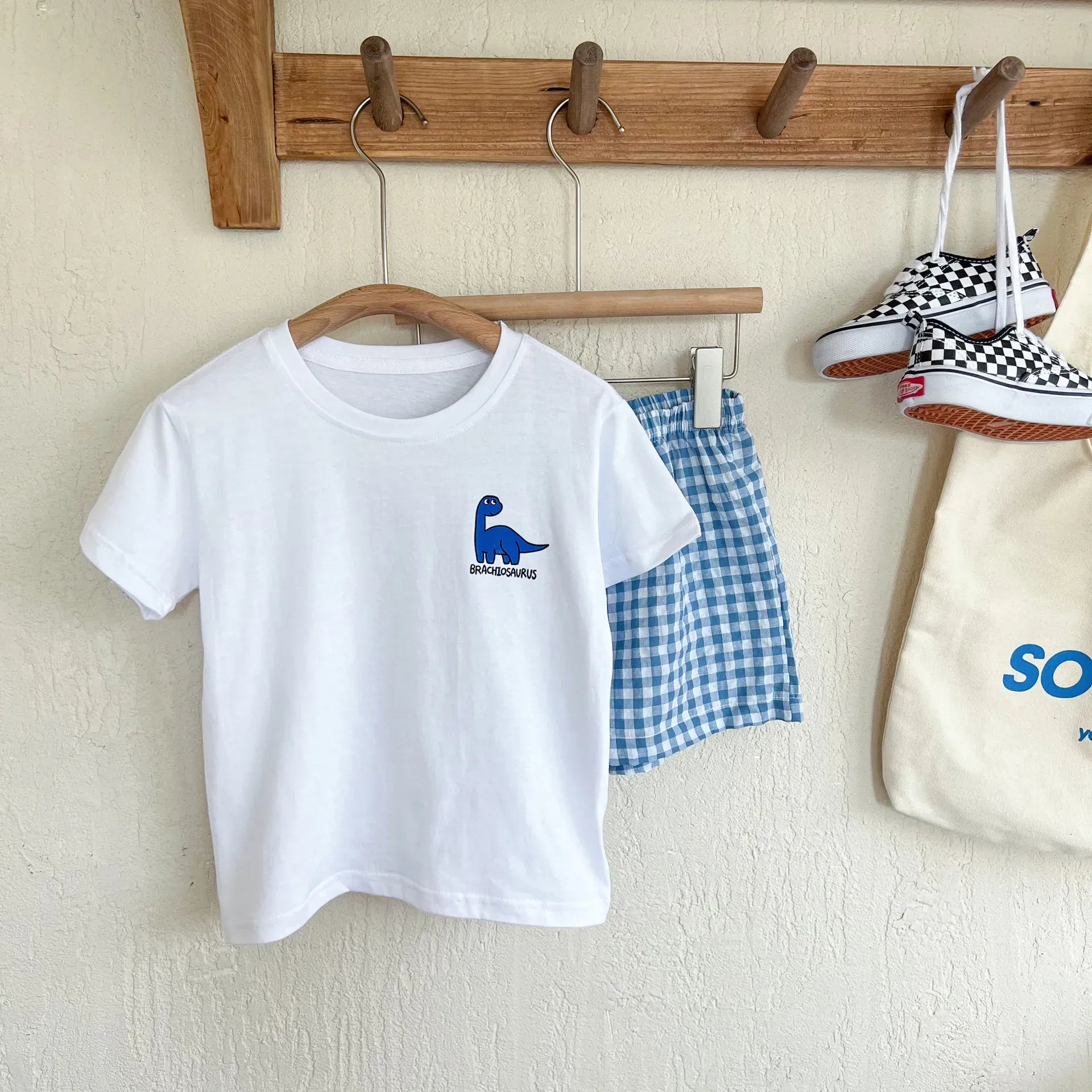 半袖セットアップ Blue / 2T  90cm キッズセットアップ 2点セット 半袖Tシャツ+チェックショートパンツ ダイナソー恐竜プリント 4カラー【mh0005509】