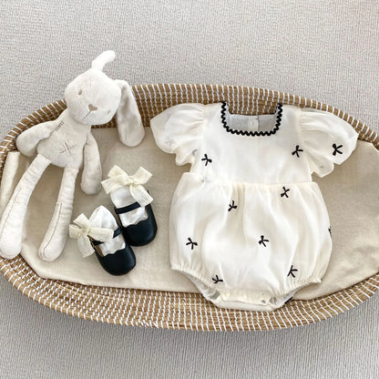半袖ロンパース bodysuit / 6M  66CM ベビーロンパース/キッズワンピース リボン刺繍 半袖ドレス ホワイト リンクコーデ 姉妹お揃いコーデ【mh0004735】